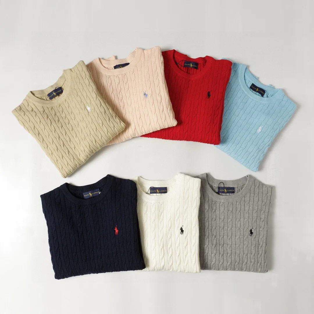 P186 Style No.: 601 -Ralph Lauren RL classic war horse logo embroidered pullover long-sleeved sweater on the chest -The item is made of custom-dyed and custom-spun yarn, purchased from the original version. A full set of customized accessories. Details determine success or failure. Heavy new autumn and winter product. High weight. Soft and delicate. The upper body effect is very nice. Loose fit. Women's model. -Color: white, gray, navy blue, red, khaki, blue, pink. -Sizes: S / M/ Ｌ S size 80-100 jins, M size 100-120 jins, Large size 120-135 jins